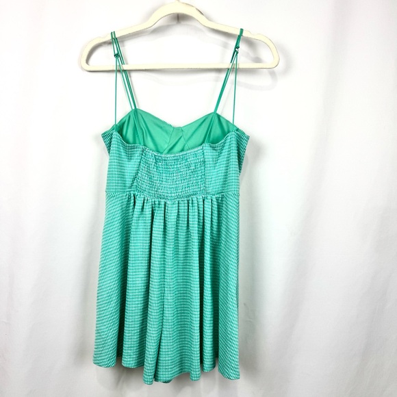 Urban Outfitters Green Gingham Jumpsuit - Picture 4 of 9